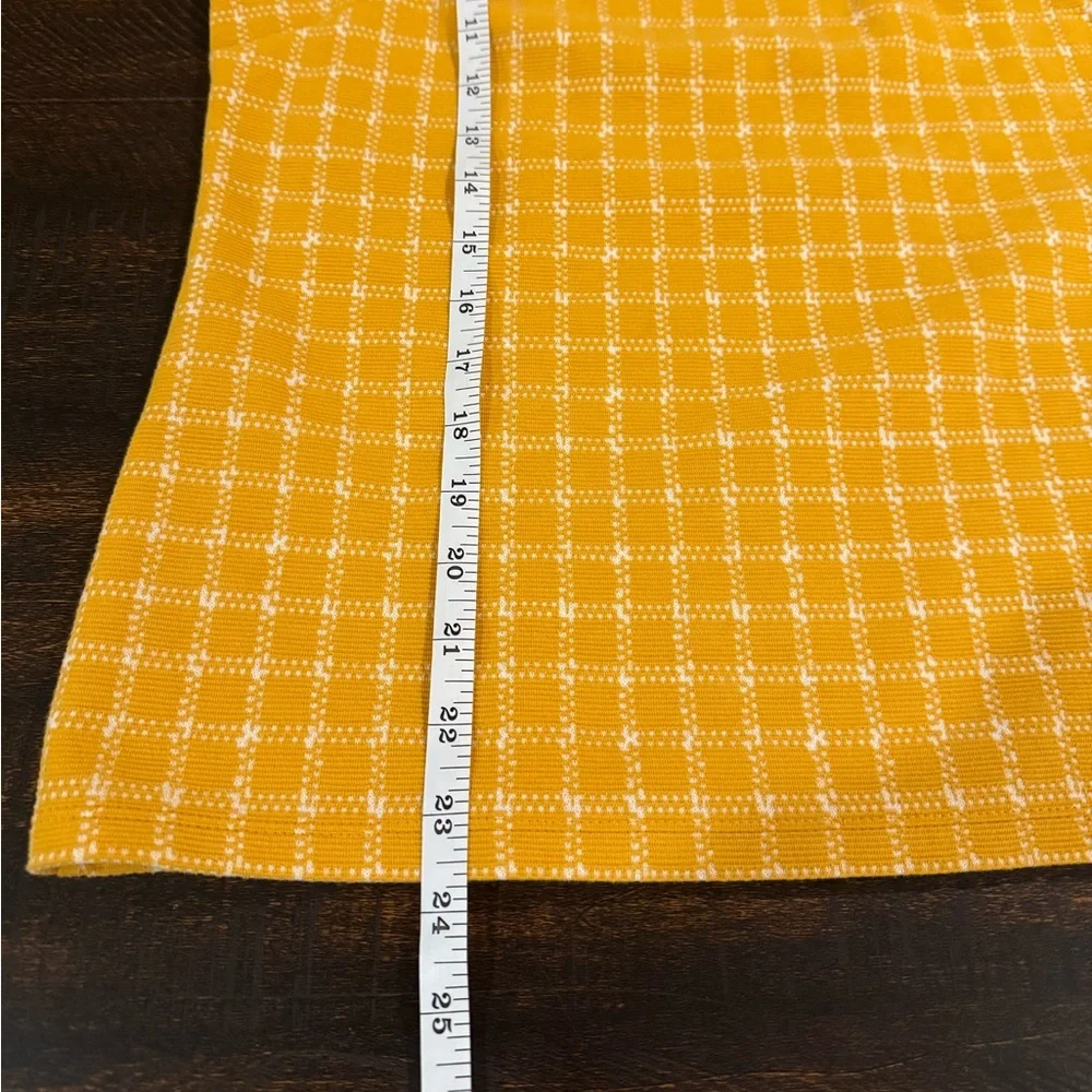 Ann Taylor Yellow Textured Knit Tank Top Plaid M - Picture 6 of 7